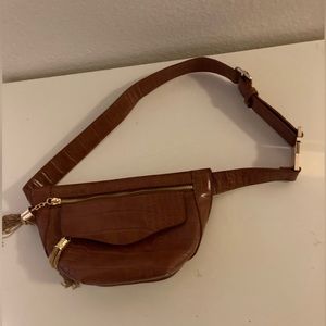 New Without Tags Malibu Sky Fanny Pack